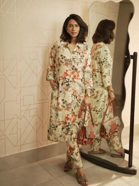 Pavitra Sagar in Seagrass  Long Coordinated Set