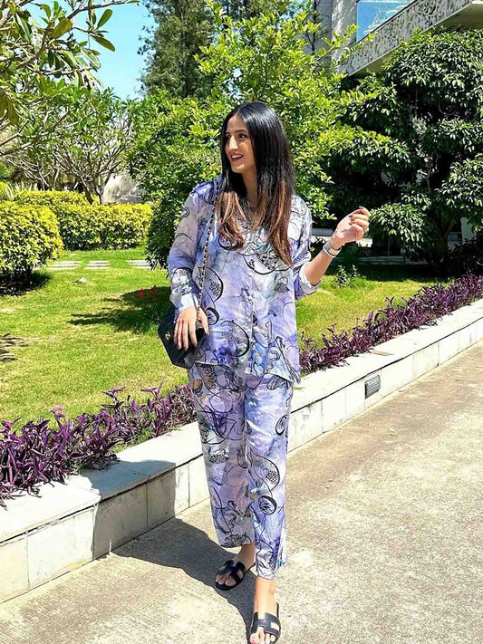 Karishma Yadav (Pinktrunkk) in Reflect Marbled Co-ord Set