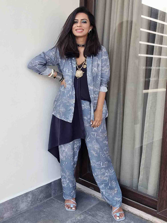 Pavitra Sagar (Stylemuze) in Reverie Teal Co-ord Set